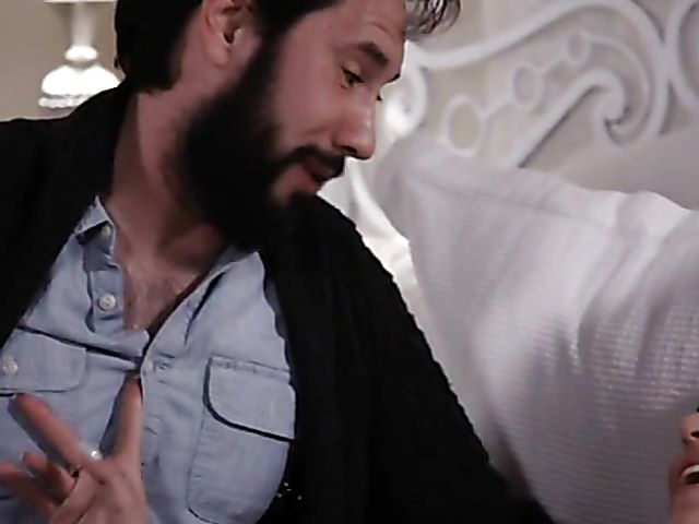 A lot of fun in bed with teen babysitter Sydney Cole