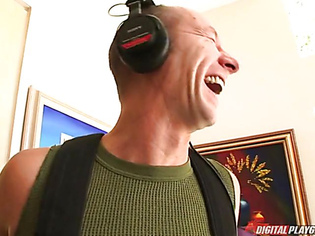 Brooke Haven - Busty teen anal affair in the kitchen