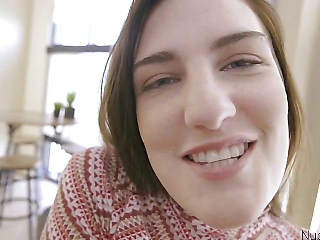 Shaved teen Nina Nirvana gets down and nasty