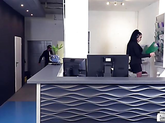 Busty German bombshell Jacky Lawless fucking in the office