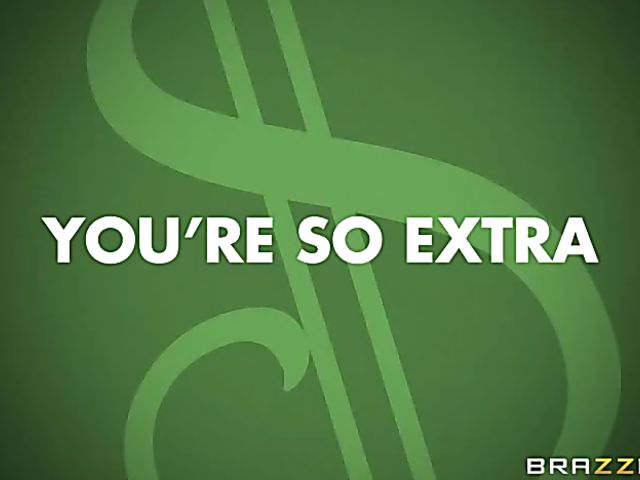 Short hair anal fanatic Bella Bellz gets her tattooed ass banged