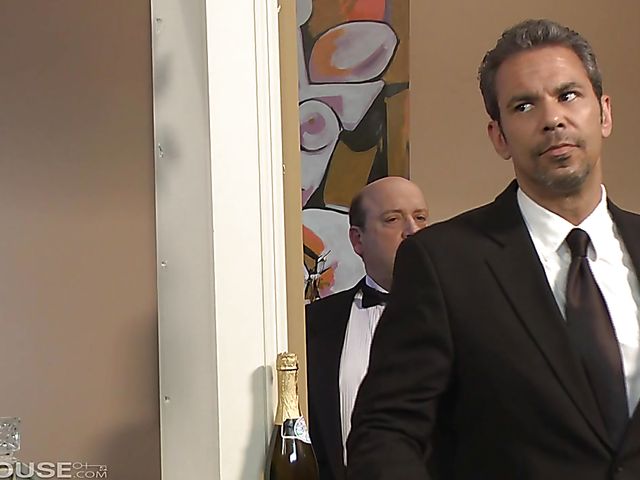 Natural MILF Dana DeArmond gets hard fucked