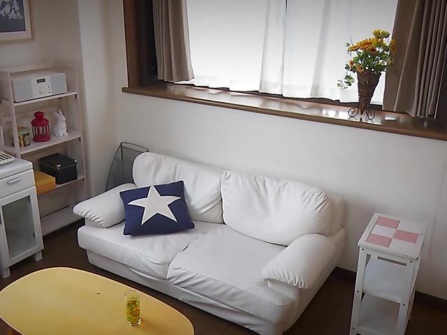 Nice Japanese pussy fingered in bikini