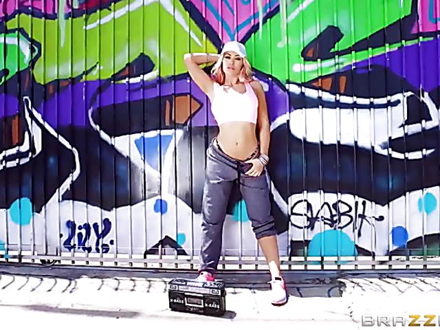 Big ass anal with hip-hop babe Assh Lee