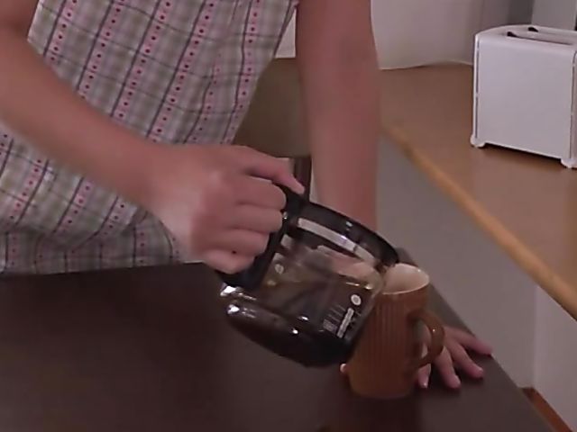 Japanese beauty getting hot and heavy