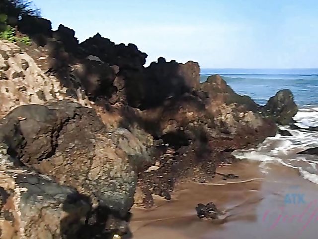 A day with amateur teen Maya Bijou