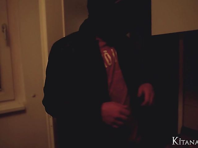 Rough DP with sleepy blonde Kitana Lure