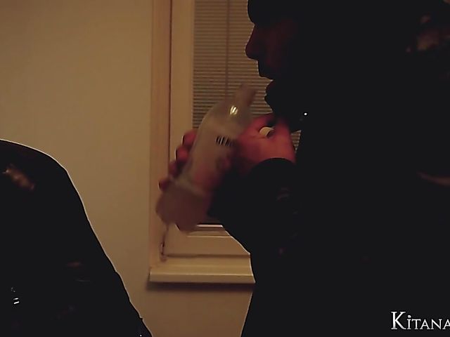 Rough DP with sleepy blonde Kitana Lure