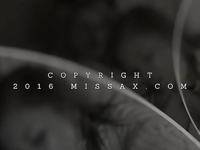 Jillian Janson and Riley Mae got dicks