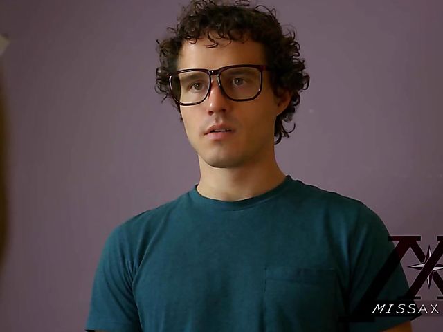 Jillian Janson and Riley Mae got dicks