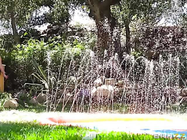 Jada Stevens anal in the garden