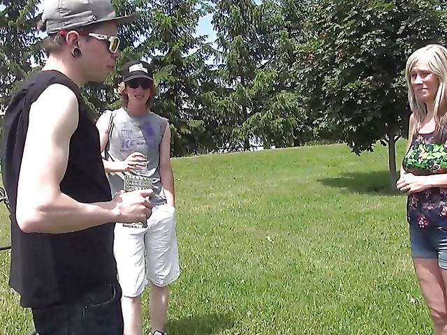 Farm sex and blowjob in the open air