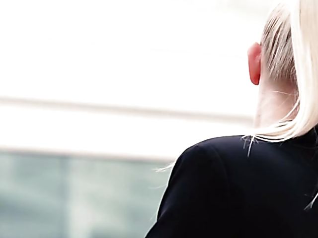 Karol Lilien - Hardcore fuck with her fitness instructor