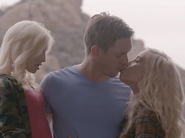 Two blonde threesome with Piper Perri and Naomi Woods