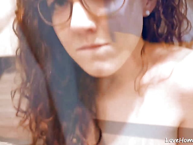 Hot girlfriend sucks and fucks in front of the mirror