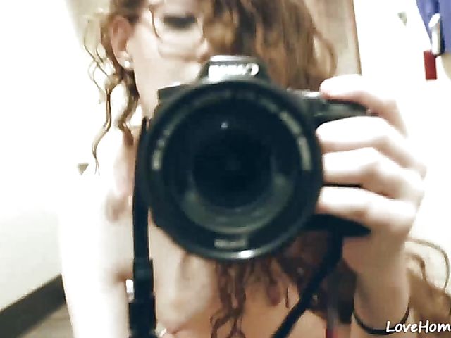 Hot girlfriend sucks and fucks in front of the mirror