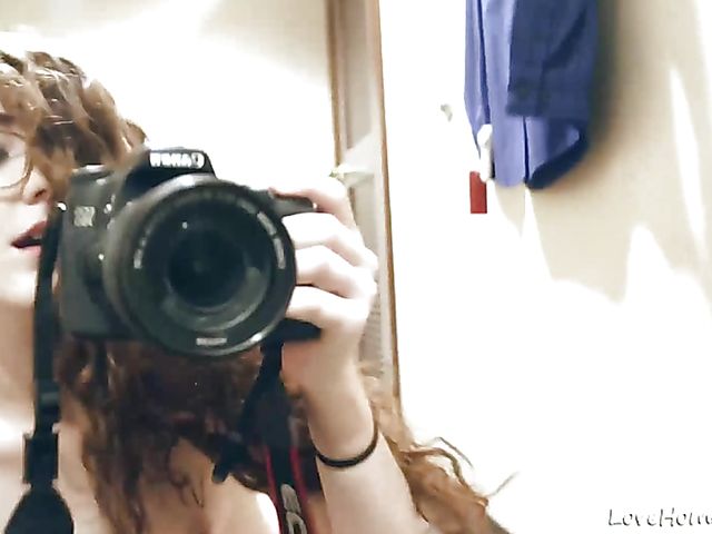 Hot girlfriend sucks and fucks in front of the mirror