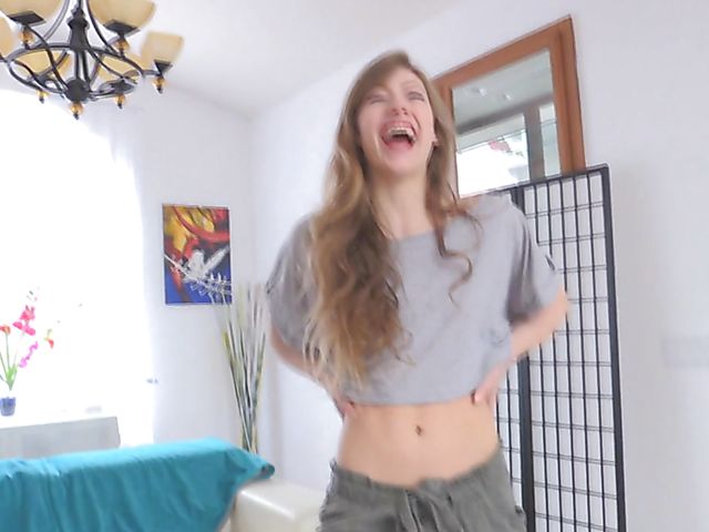 FTV girl Ivy has fun with a pussy opener