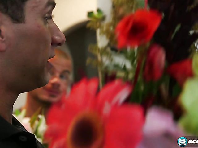 Big breasted mature Samantha Jay gets shared