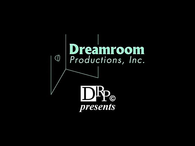 Skinny Japanese cutie gets cum on her face