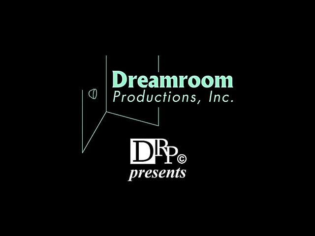 Skinny Japanese cutie gets cum on her face