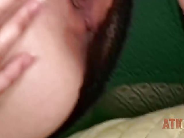 Farrah Alexandra fingers and dildos her pink pussy