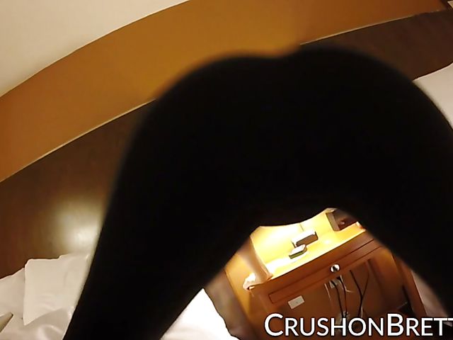 Big tits Brett Rossi behind the scenes in Philadelphia