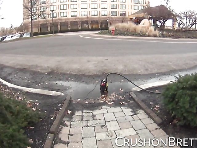 Big tits Brett Rossi behind the scenes in Philadelphia