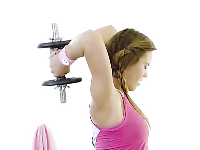 Czech fitness babe Naomi Bennet gets a fuck