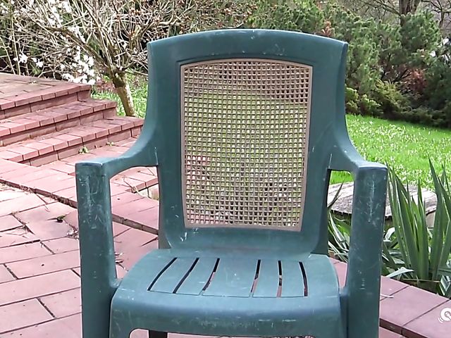 Kattie Hill solo orgasm with a brand new vibrator