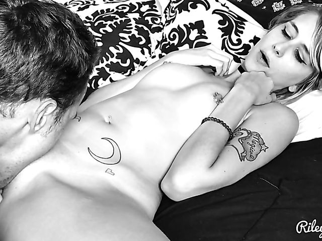 Pussy eating and doggie with goth girl Riley Vega