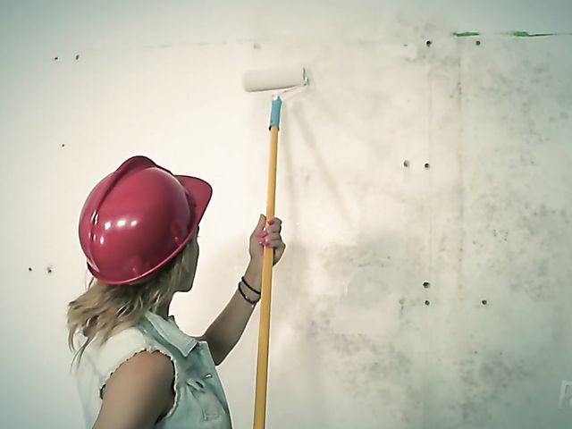 Portuguese repair girl Lucia gets fucked hard