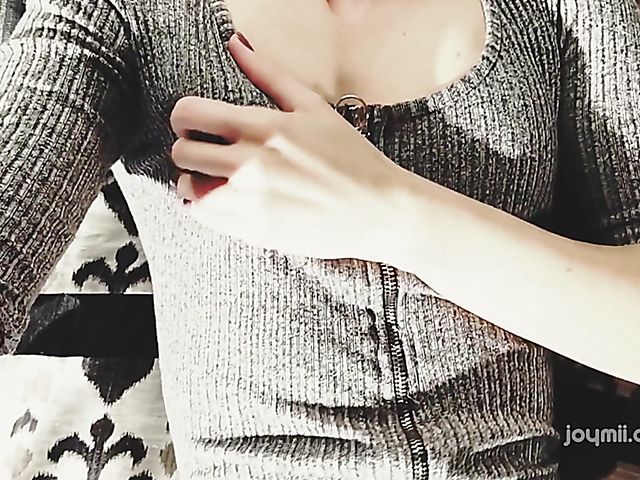 Mary Kalisy finger orgasm on the bed