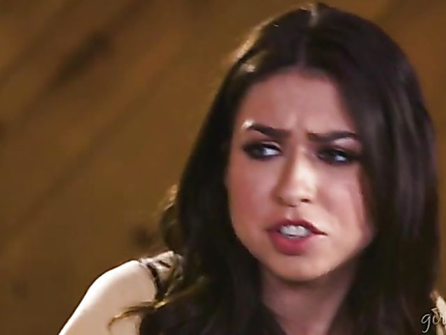 Lesbian best friends make each other squirt