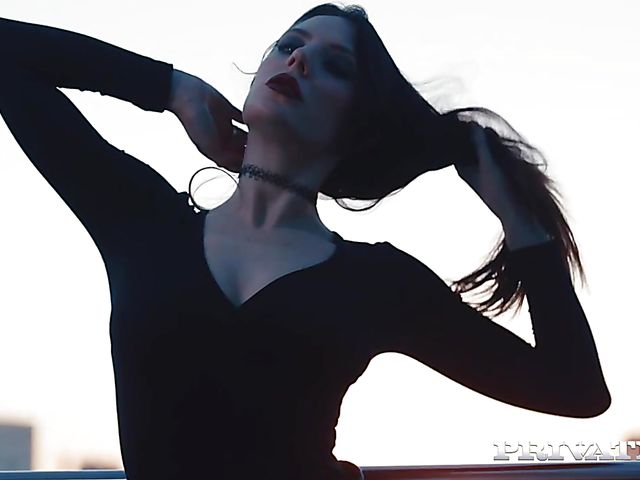 Lucia Love and Rina Ellis - Rock band FFM threesome