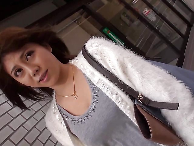 Easy Japan girls get talked into sex