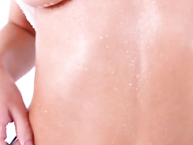 Young anal girl Jojo Kiss does dirty things