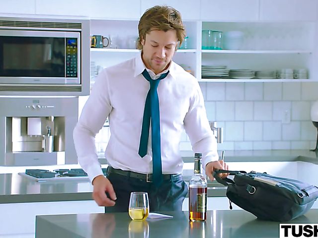 Double blowjob and anal with Jade Jantzen and Taylor Sands