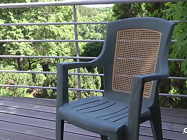 Terra Twain - Slim girl masturbating passionately