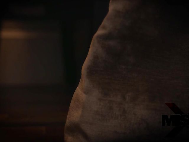 Big tits stepdaughter Penny Pax gets fucked and spanked