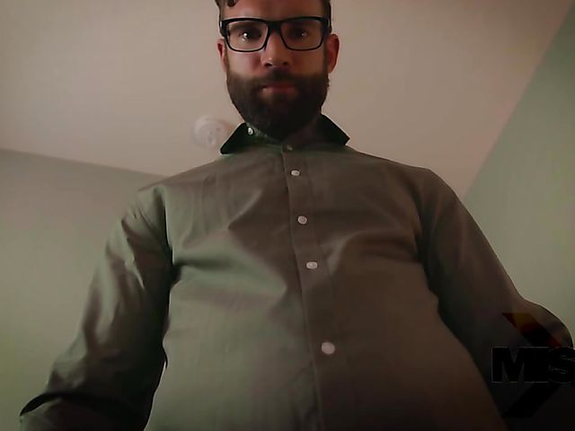 Big tits stepdaughter Penny Pax gets fucked and spanked