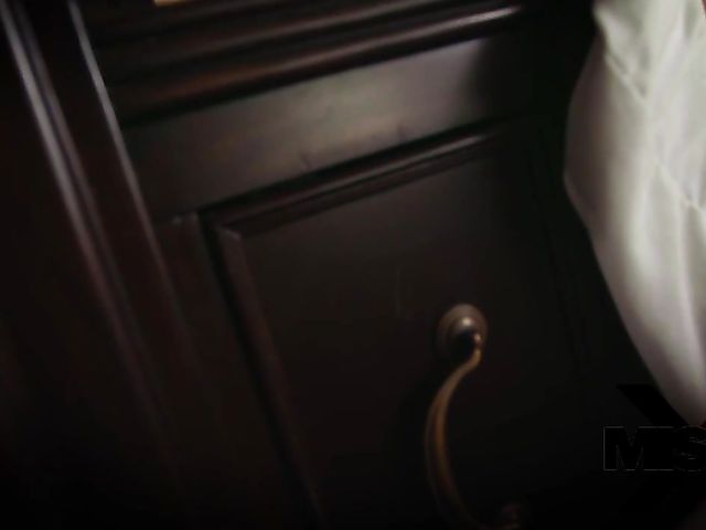 Big tits stepdaughter Penny Pax gets fucked and spanked