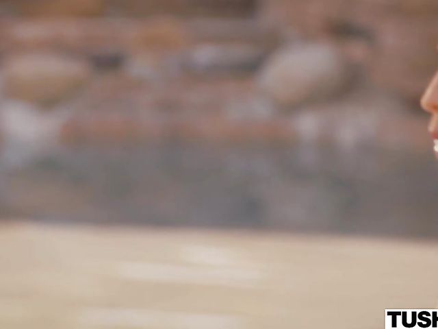 The best anal ever with amazing Kelsi Monroe