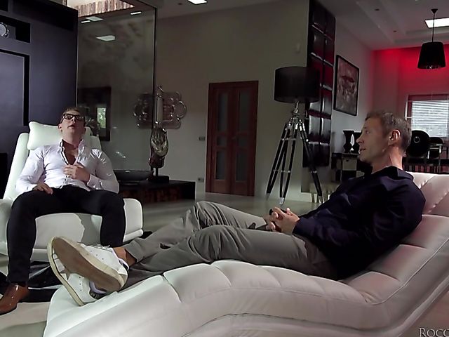 Rocco Siffredi threesome with two sluts