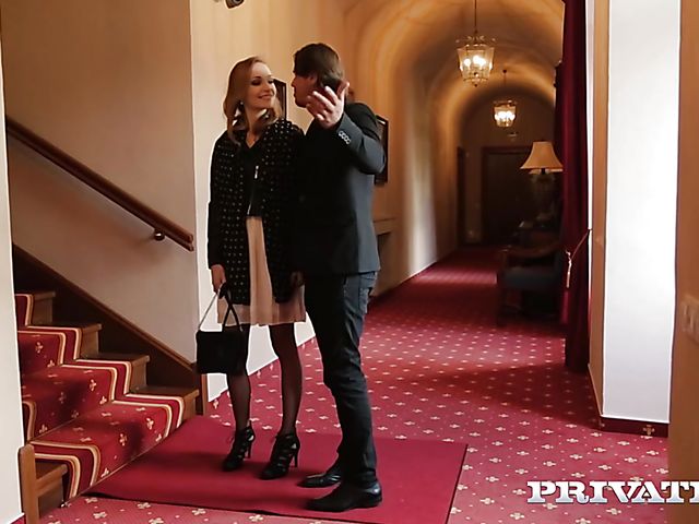 Belle Claire - Skinny babe creampie in the bedroom