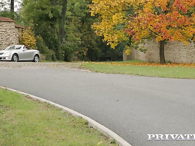 Belle Claire - Skinny babe creampie in the bedroom