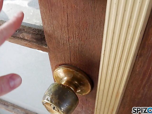 POV fuck in the bedroom with stacked Alix Lynx