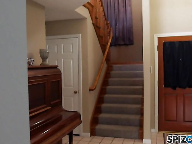 POV fuck in the bedroom with stacked Alix Lynx