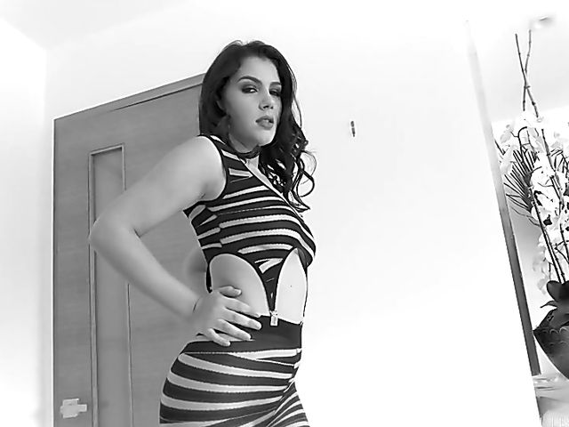Valentina Nappi BBC anal with Mandingo in her zebra suit