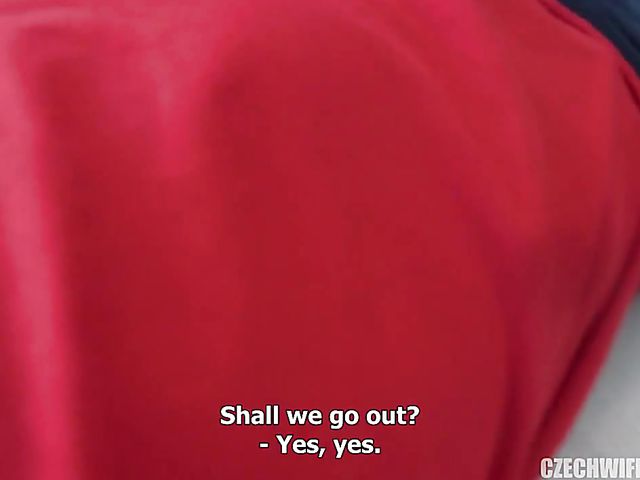 Tattooed Czech amateur gets banged in the morning